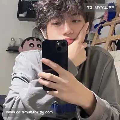 邹朵千